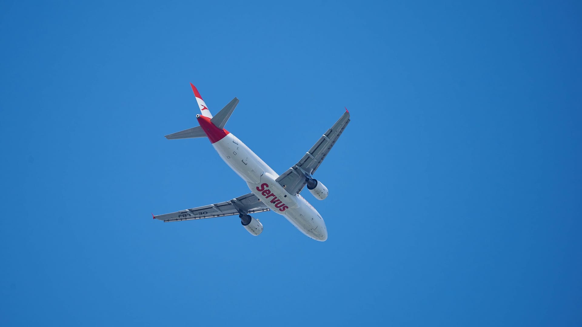 Flieger der Austria Airlines (Symbolfoto): Bei der Landung in Wien gab es Probleme.