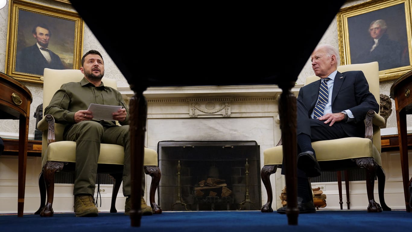 Überlebenswichtige Partnerschaft unter Druck: Joe Biden und Wolodymyr Selenskyj bei Regierungskonsultationen in Washington.
