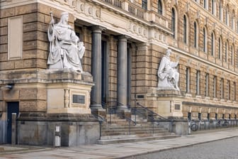 Landgericht in Dresden (Archivfoto): Hier wurde über Wochen ein Missbrauchsprozess verhandelt.