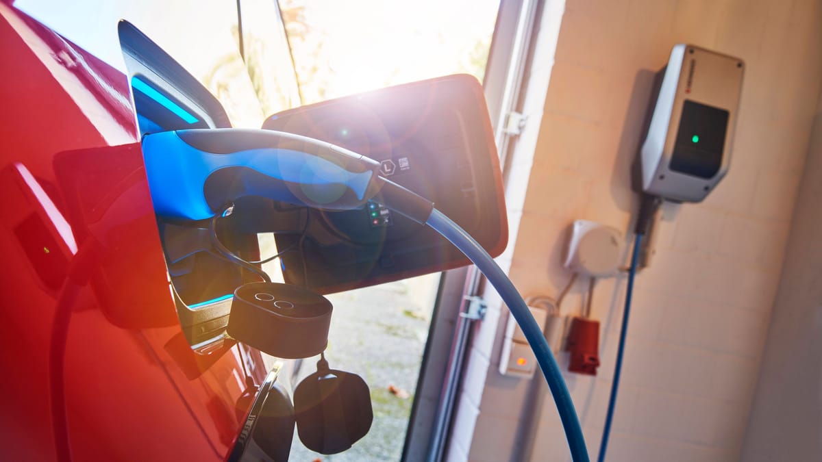 E-Auto: Pendler können fast die Hälfte der Ladekosten sparen