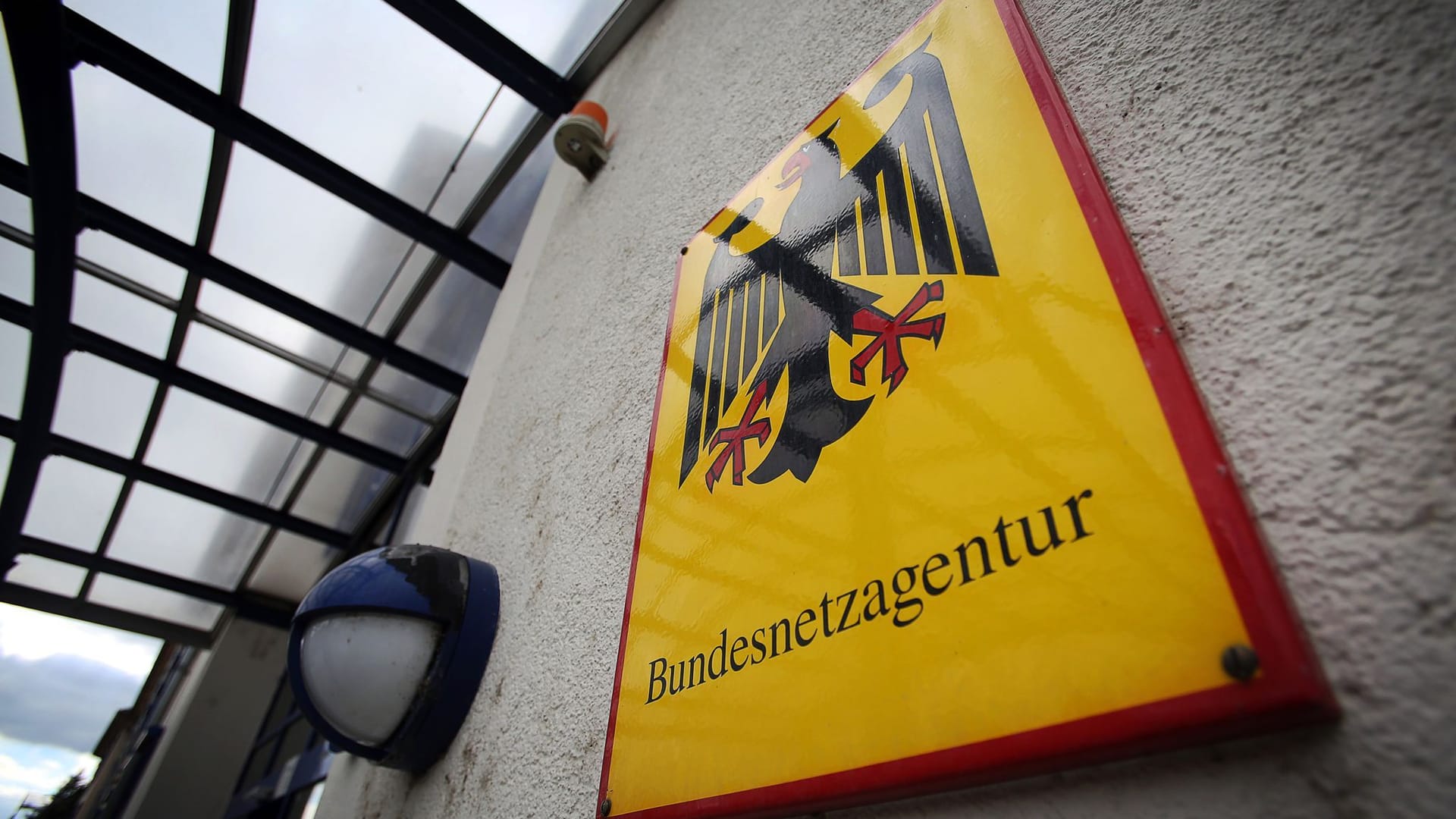 Netzagentur will auf Mobilfunk-Auktion verzichten Netzagentur will auf Mobilfunk-Auktion verzichten