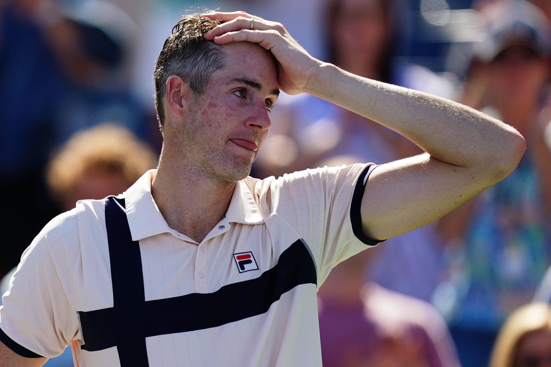 John Isner: Der US-Amerikaner musste bei seinem Abschied weinen.