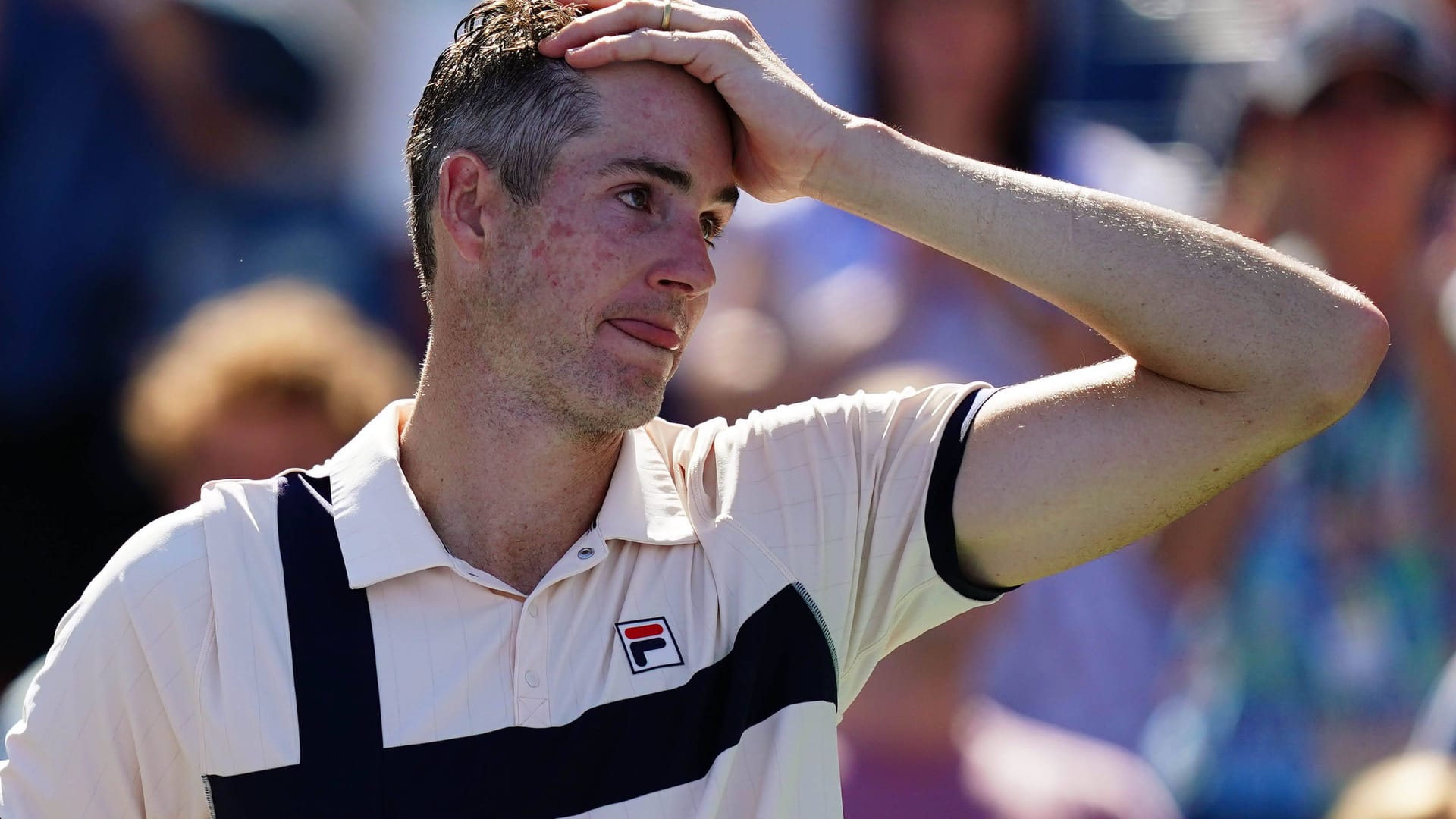 John Isner: Der US-Amerikaner musste bei seinem Abschied weinen.