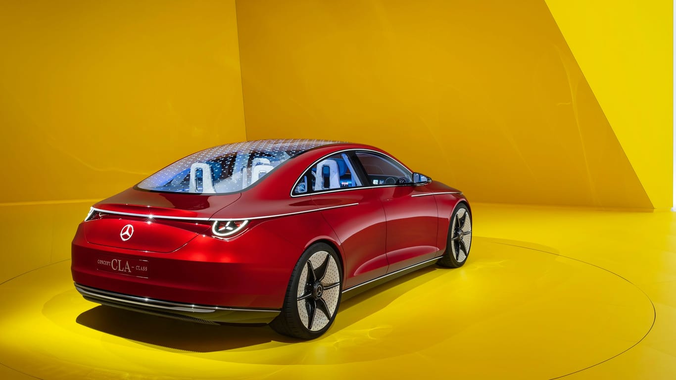 Mercedes-Benz Concept CLA Class: Die spätere Serienversion soll das elektrische Einstiegsmodell sien.