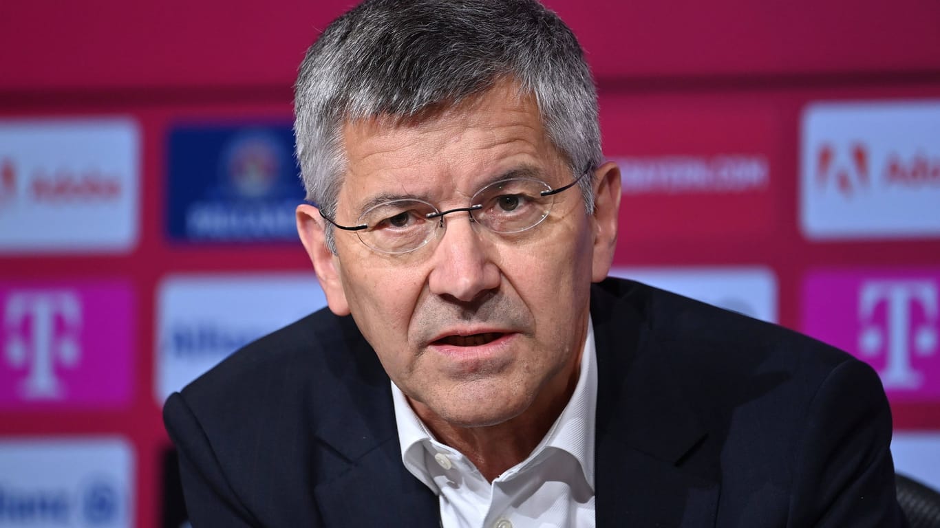 Herbert Hainer: Der Bayern-Boss hat über das DFB-Aus von Leon Goretzka gesprochen.