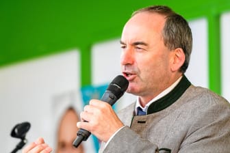 Hubert Aiwanger: Der Freie-Wähler-Chef stand im Mittelpunkt der SZ-Berichterstattung in der Flugblatt-Affäre.