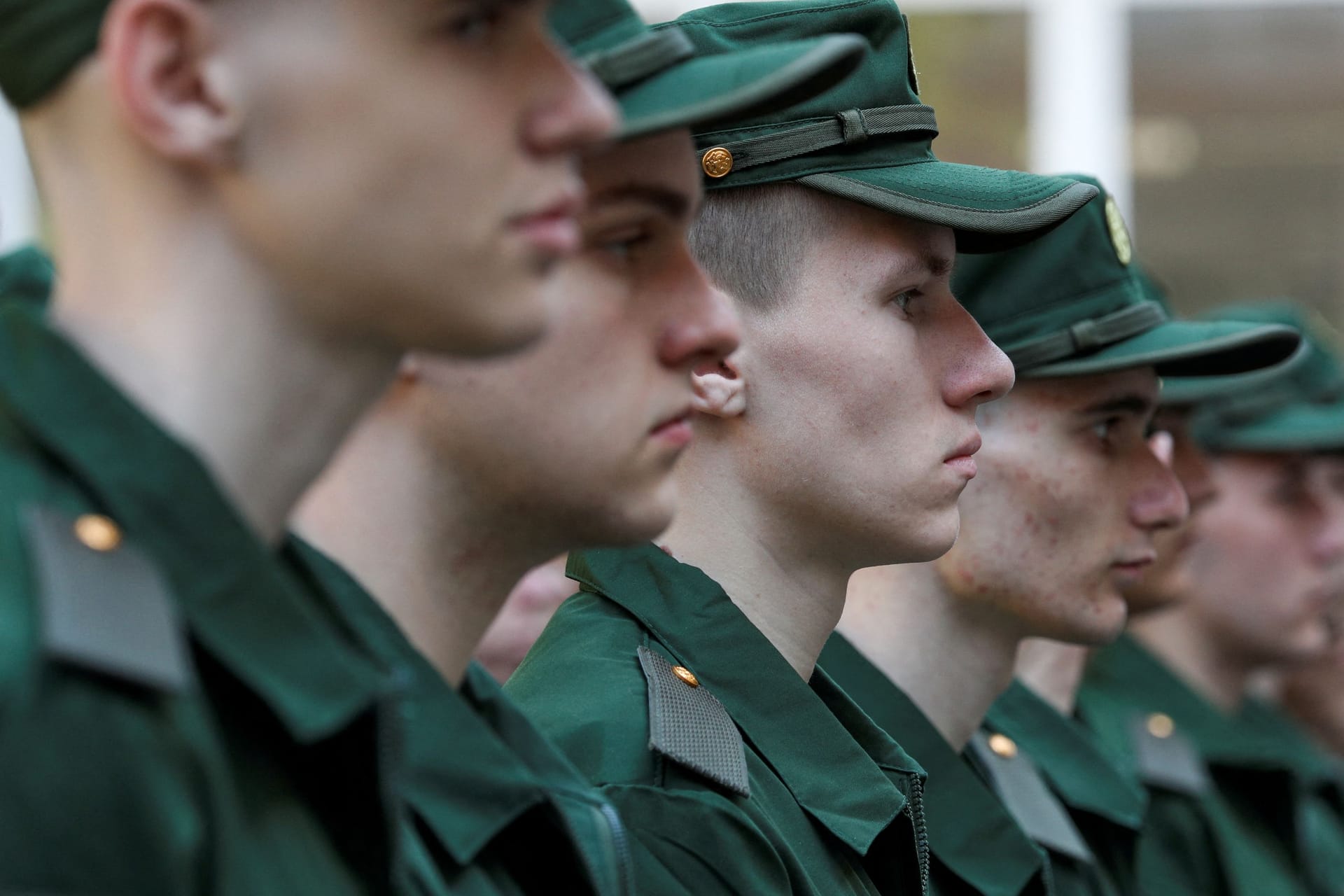 Russische Wehrpflichtige (Archivbild): Ob Russland die Aufstellung der neuen Brigaden gelingt, ist fraglich.