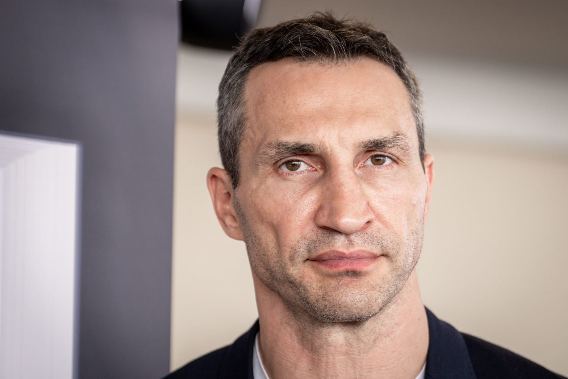 Wladimir Klitschko bei der Vorstellung seines Buchs "Gestohlene Leben: Die verschleppten Kinder der Ukraine" in Köln (Archivbild).