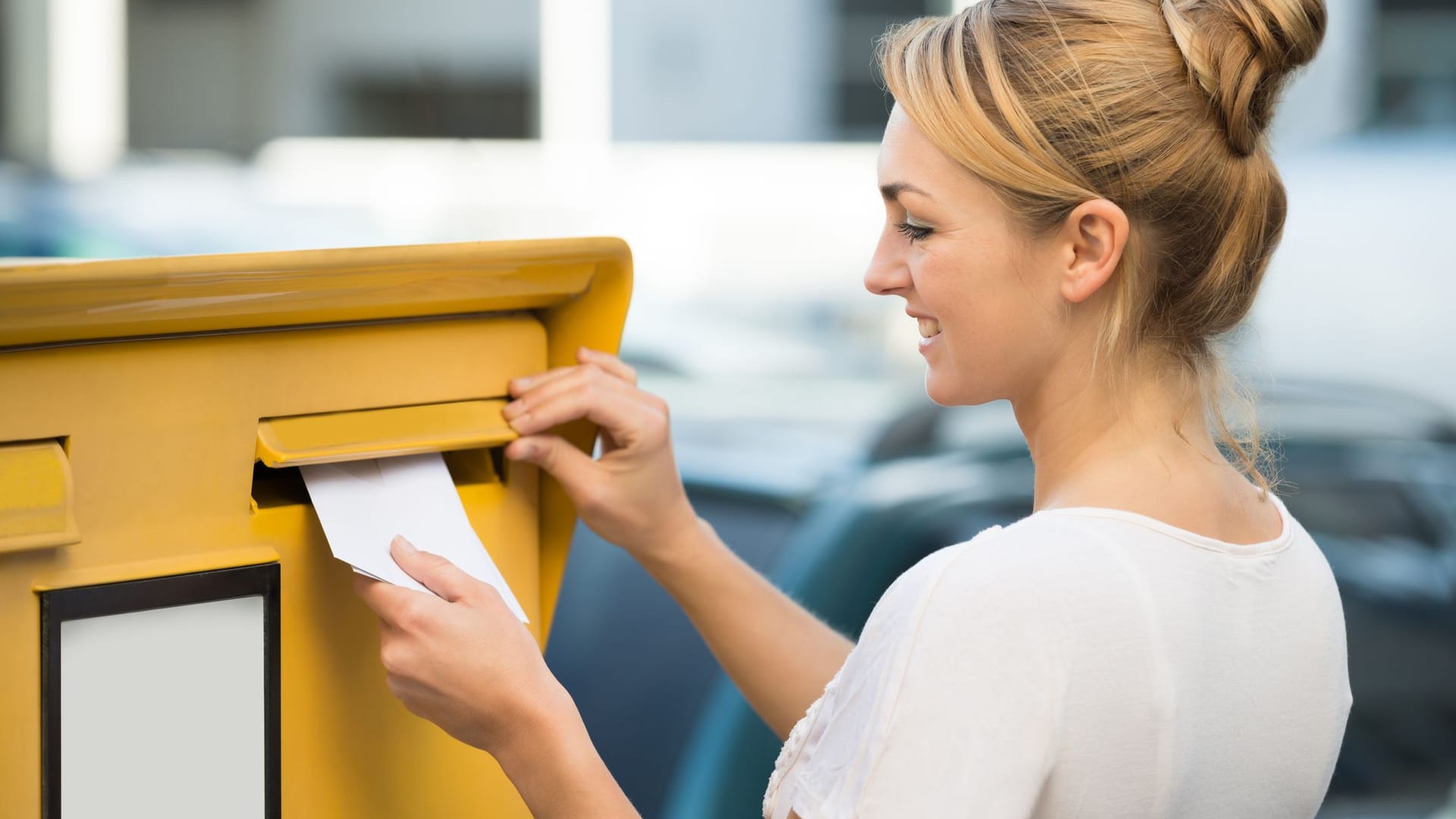 Bei einem normalen Einschreiben ist Ihr Brief bis zu 20 Euro versichert.