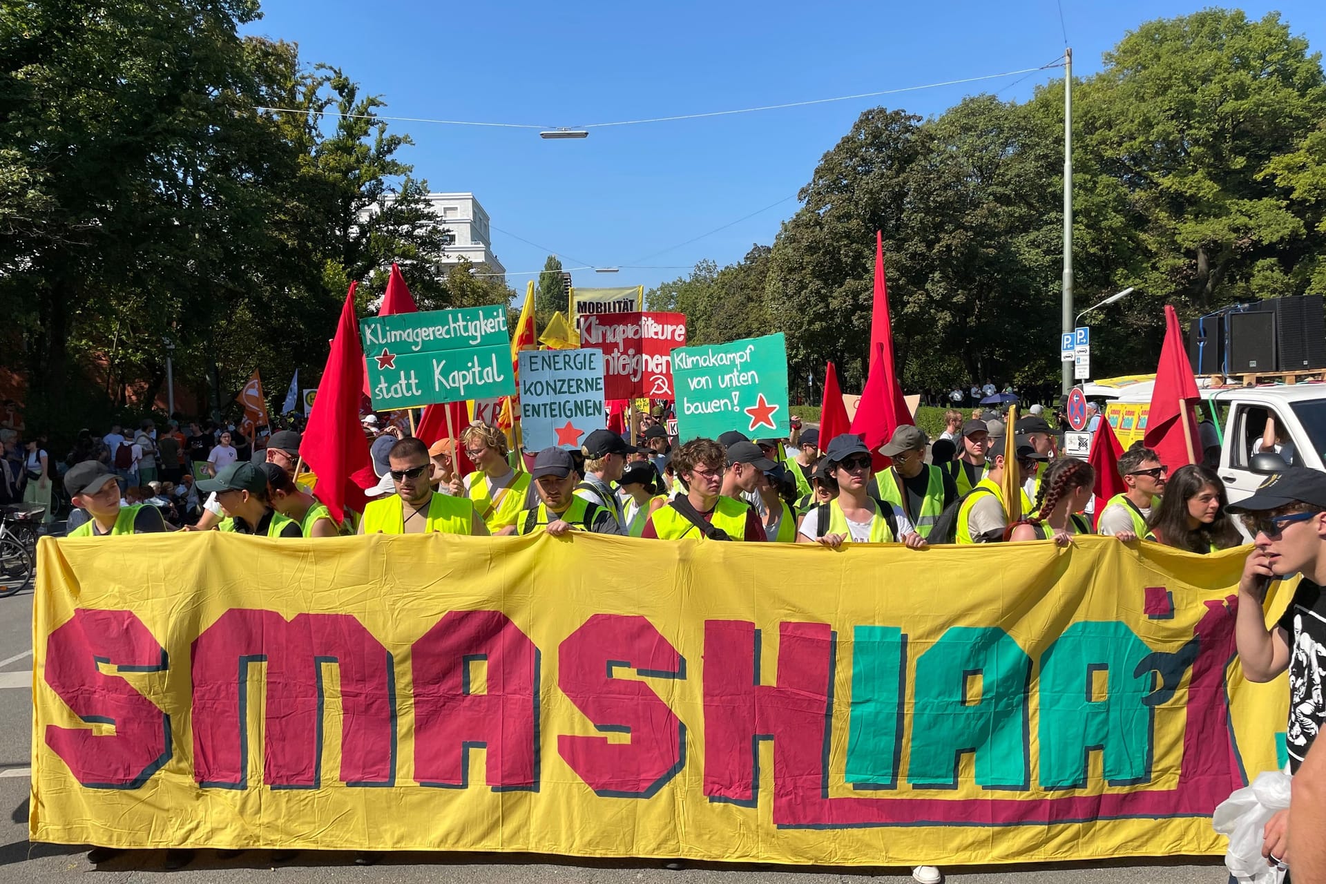 Zum Abschluss der IAA findet eine Demonstration statt. Rund 3.000 Teilnehmende wurden angemeldet.