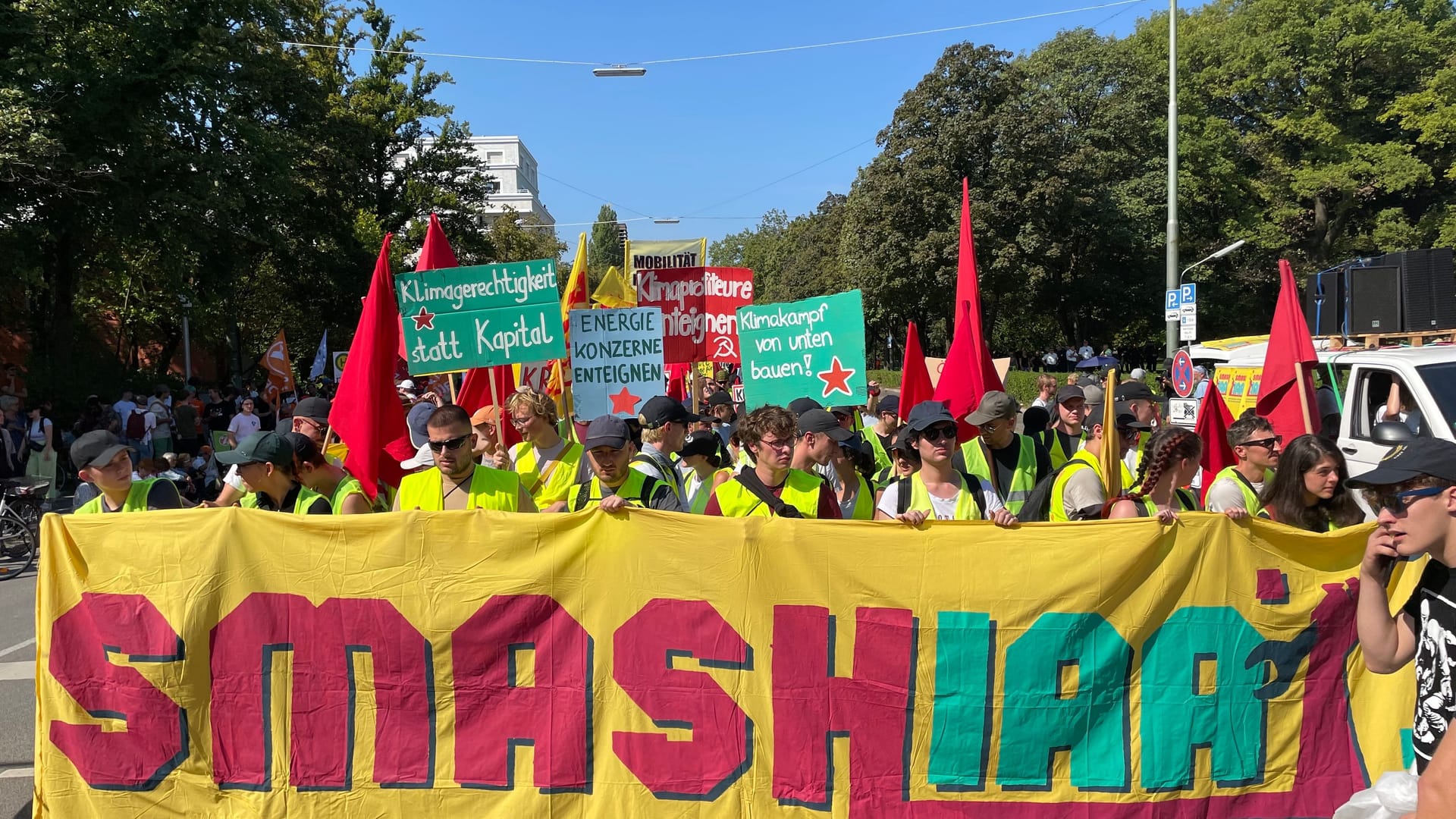 Zum Abschluss der IAA findet eine Demonstration statt. Rund 3.000 Teilnehmende wurden angemeldet.