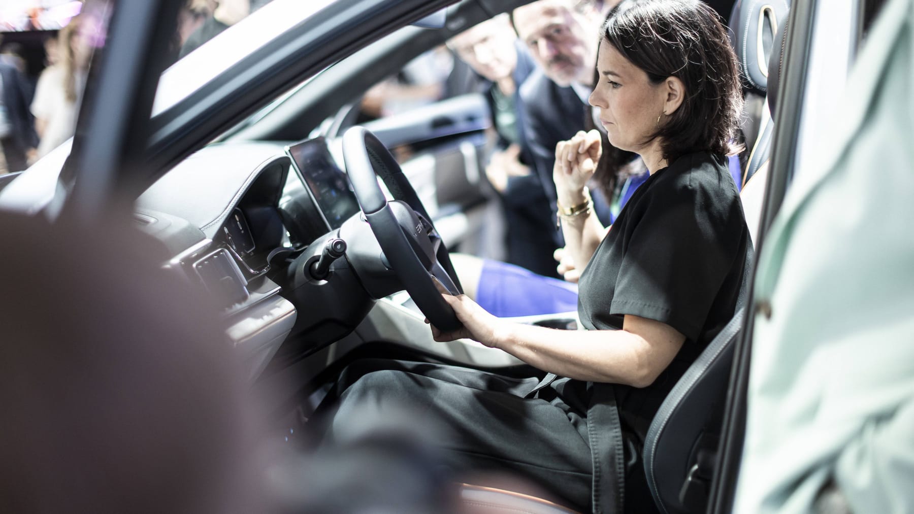 Annalena Baerbock Setzt PannenPech fort Ministerin muss mit Auto reisen