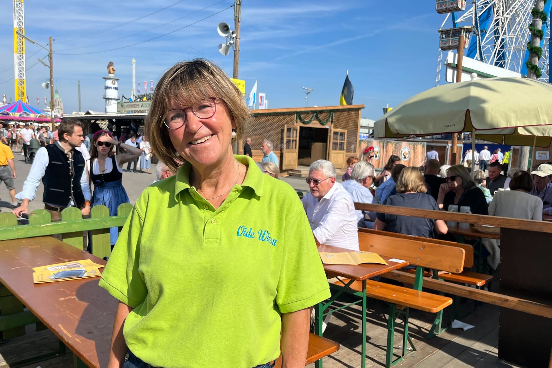 Margot Stefaniak: Verkauft Käse auf dem Oktoberfest in München.