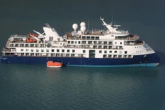 "Ocean Explorer": Das Schiff ist vor Grönland auf Grund gelaufen.