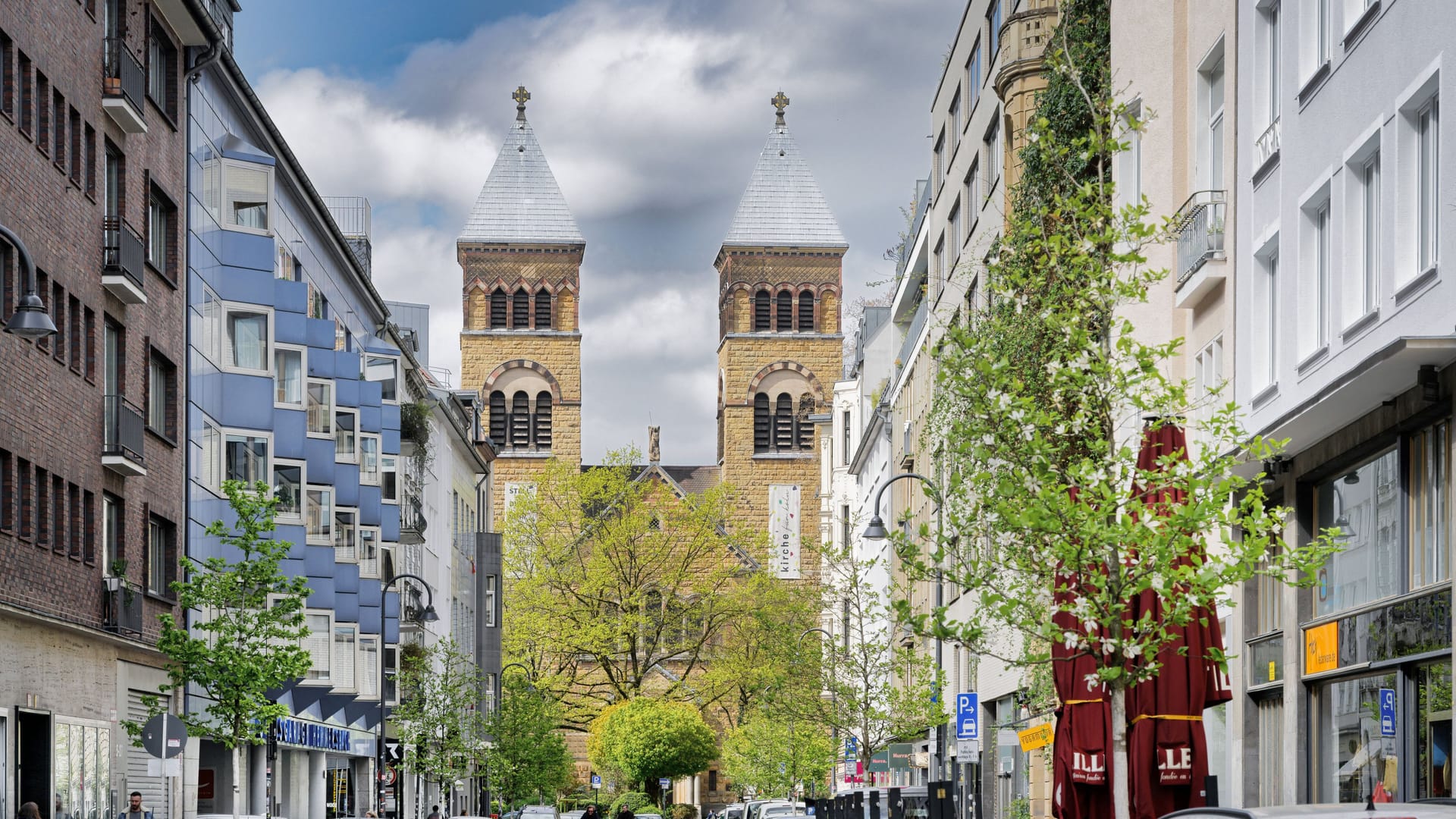 Blick auf den Brüsseler Platz im belgischen Viertel (Symbolbild): Im Streit wegen Lärmbelästigung haben Anwohner gegen die Stadt Köln gewonnen