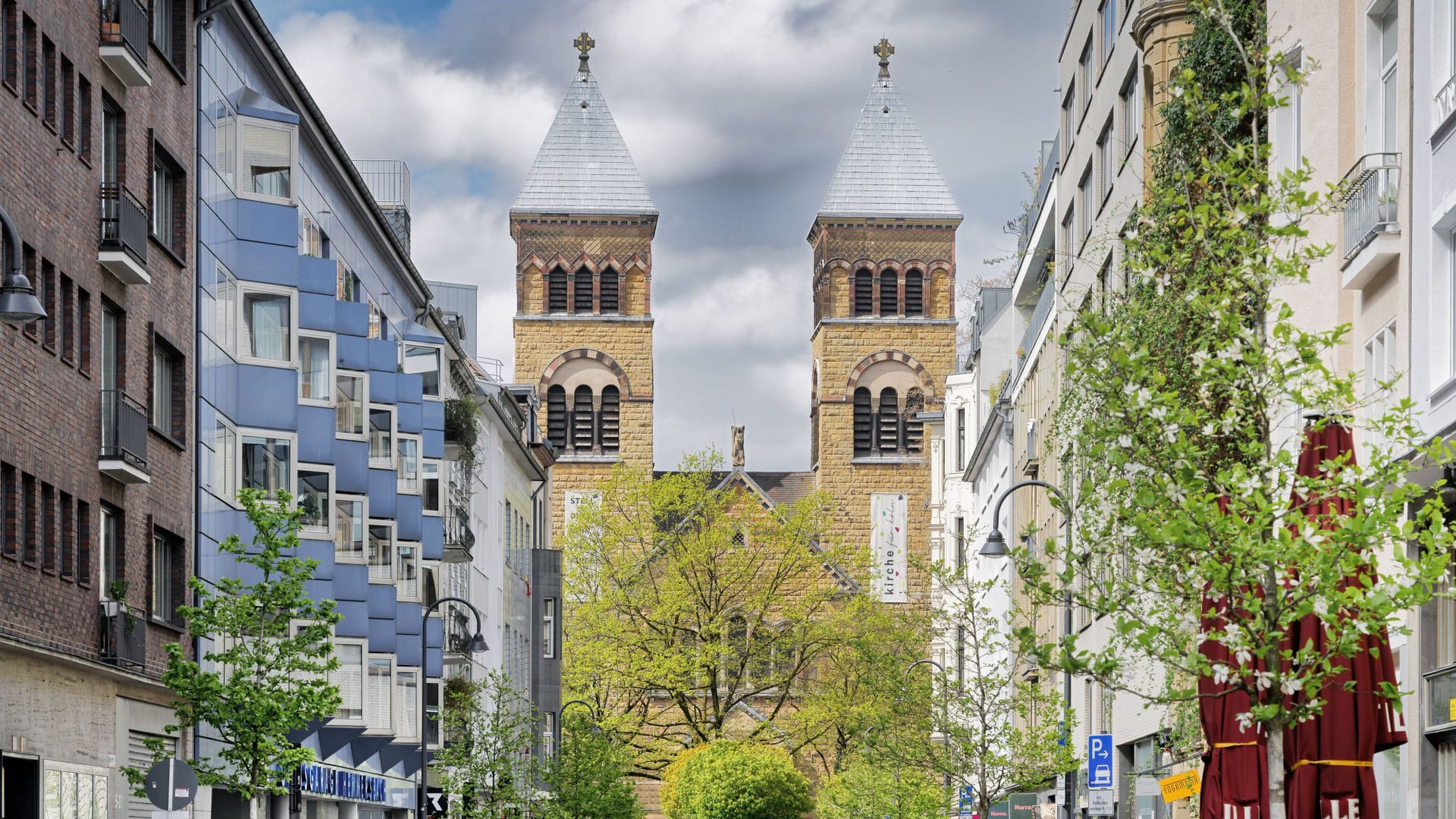 Blick auf den Brüsseler Platz im belgischen Viertel (Symbolbild): Im Streit wegen Lärmbelästigung haben Anwohner gegen die Stadt Köln gewonnen