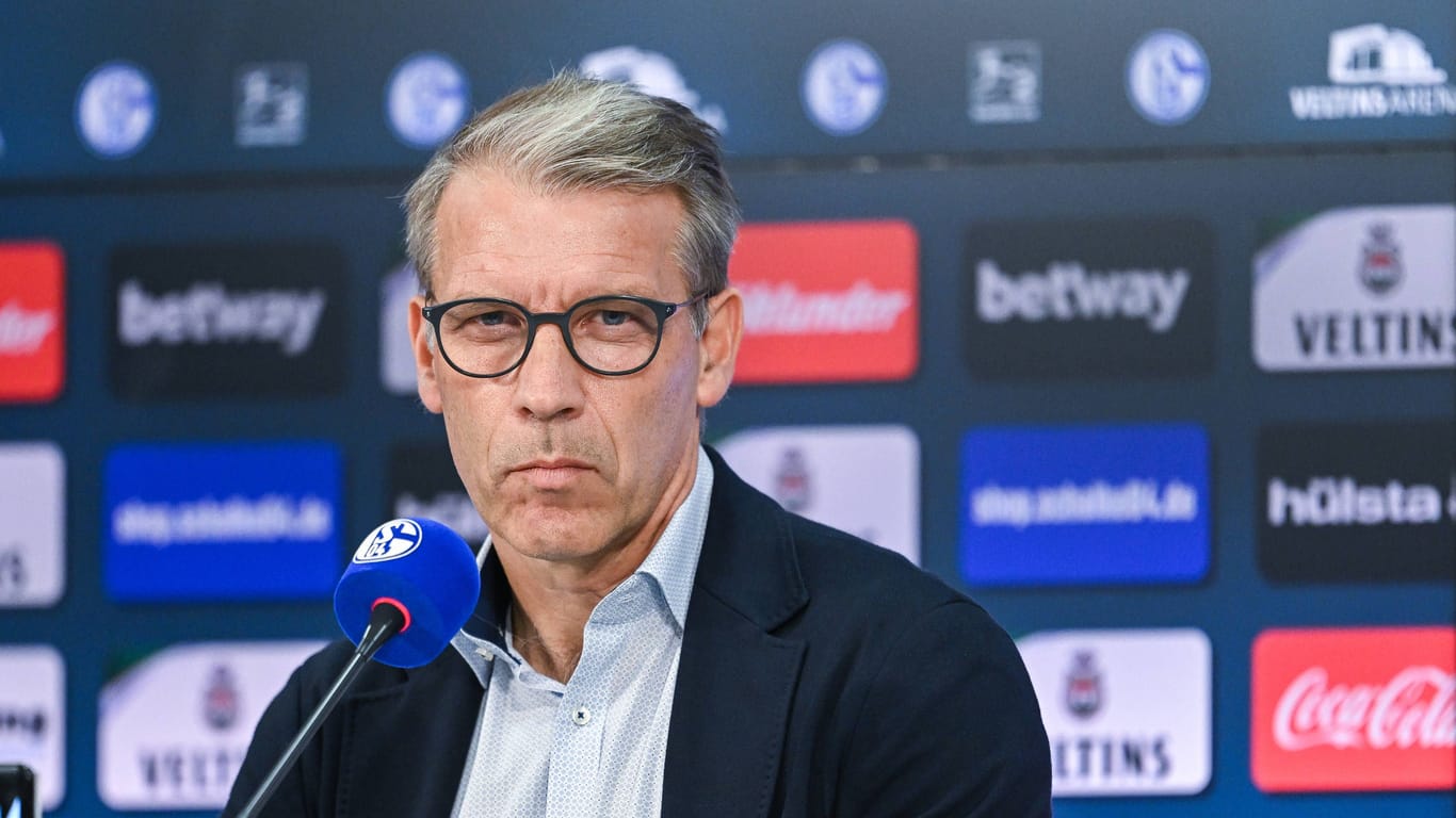 S04-Sportvorstand Peter Knäbel ist seit 2018 auf Schalke.