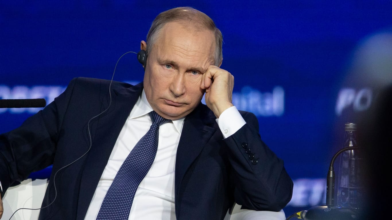 Wladimir Putin: Der russische Präsident ist von der Geschichte besessen, sagt Mary Sarotte.