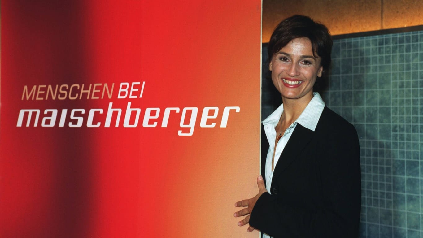 Sandra Maischberger moderierte 2003 zum ersten Mal ihr neues Talkformat.