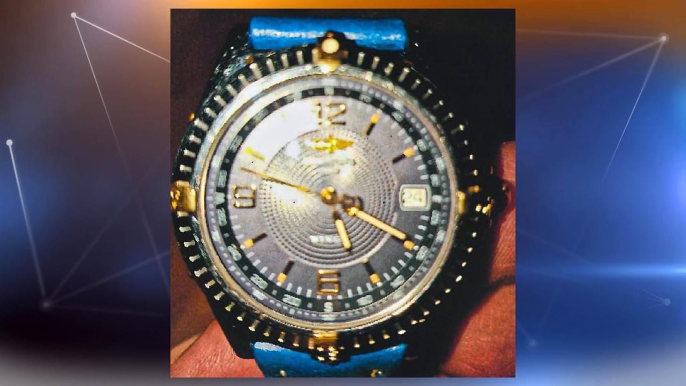 Uhr der Marke Breitling des Duisburgers: Die Polizei sucht die wertvolle Uhr.