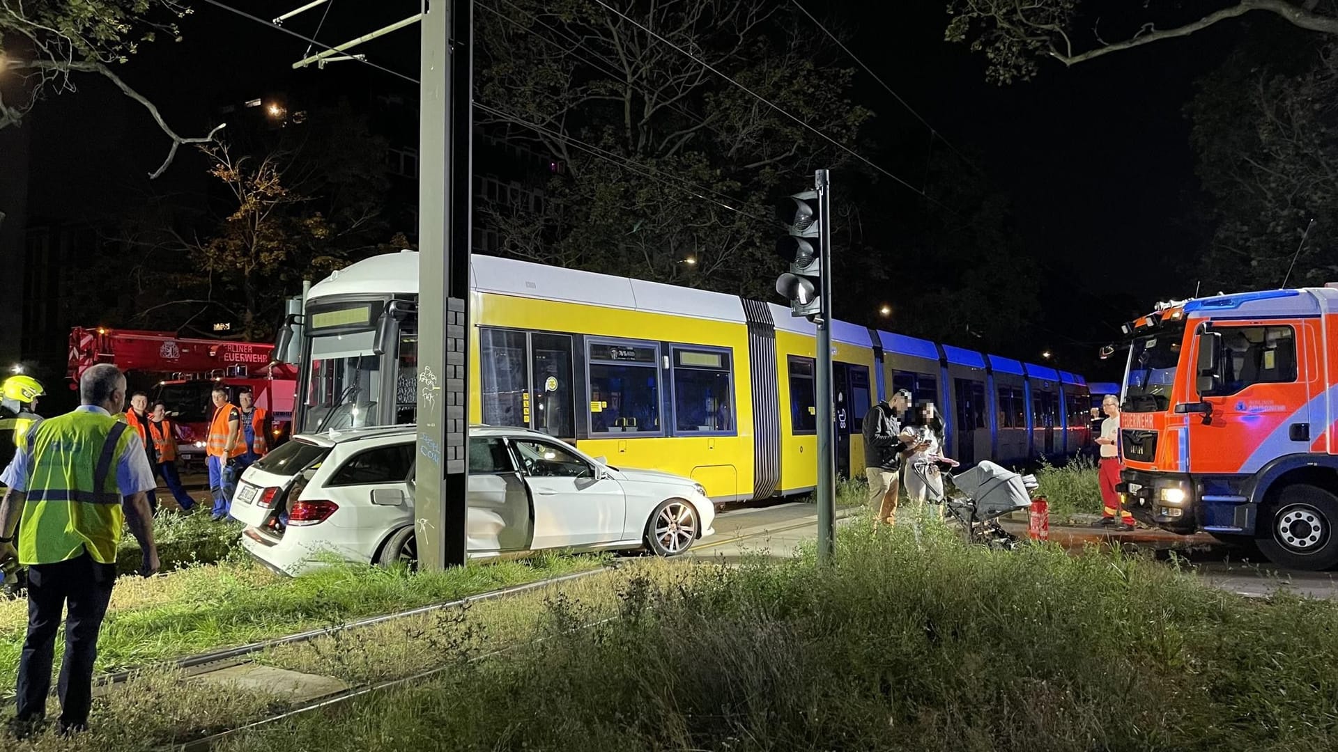 Berlin: Schwerer Straßenbahnunfall