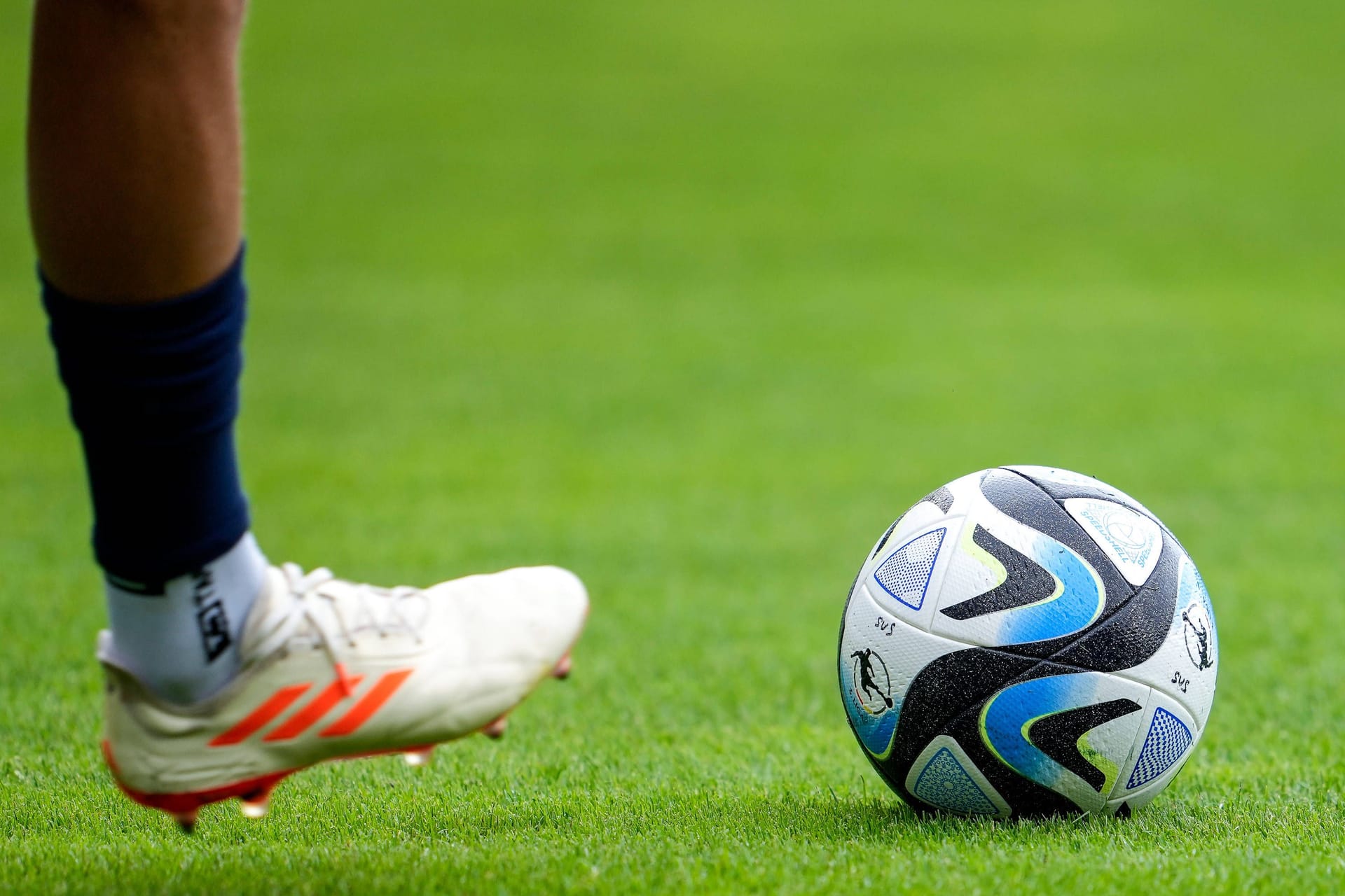 Kurioser Fußball-Vorfall in Georgien (Symbolbild): Ein Jubel sorgte für Aufsehen.