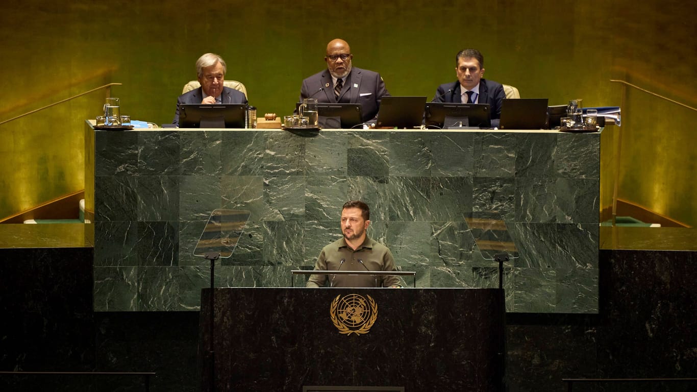 Persönlich vor Ort: der ukrainische Präsident Wolodymyr Selenskyj vor der UN_Generalversammlung in New York.