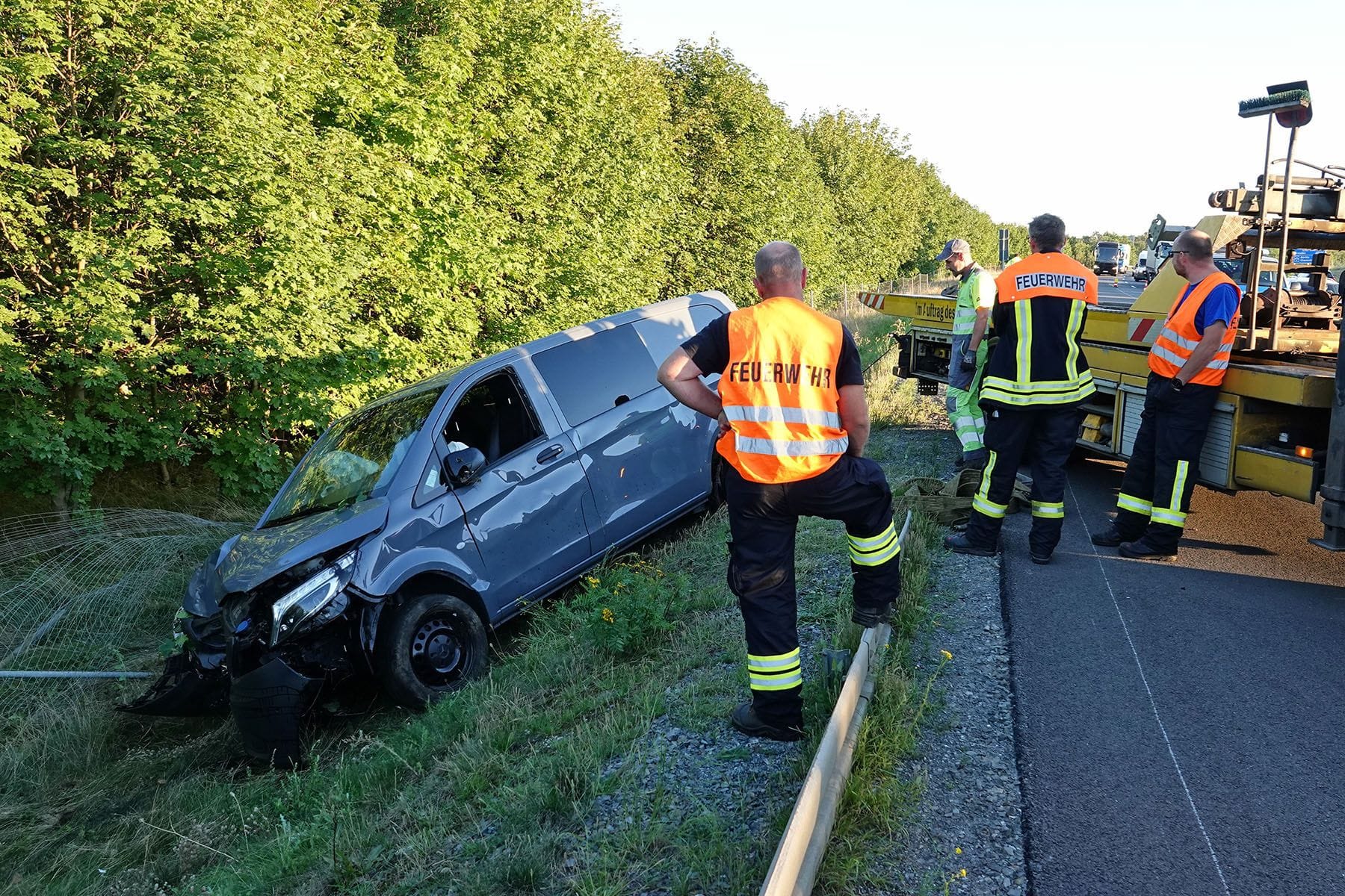 Unfallstelle bei Thiendorf: Die Autobahn war zeitweise in Richtung Berlin gesperrt.