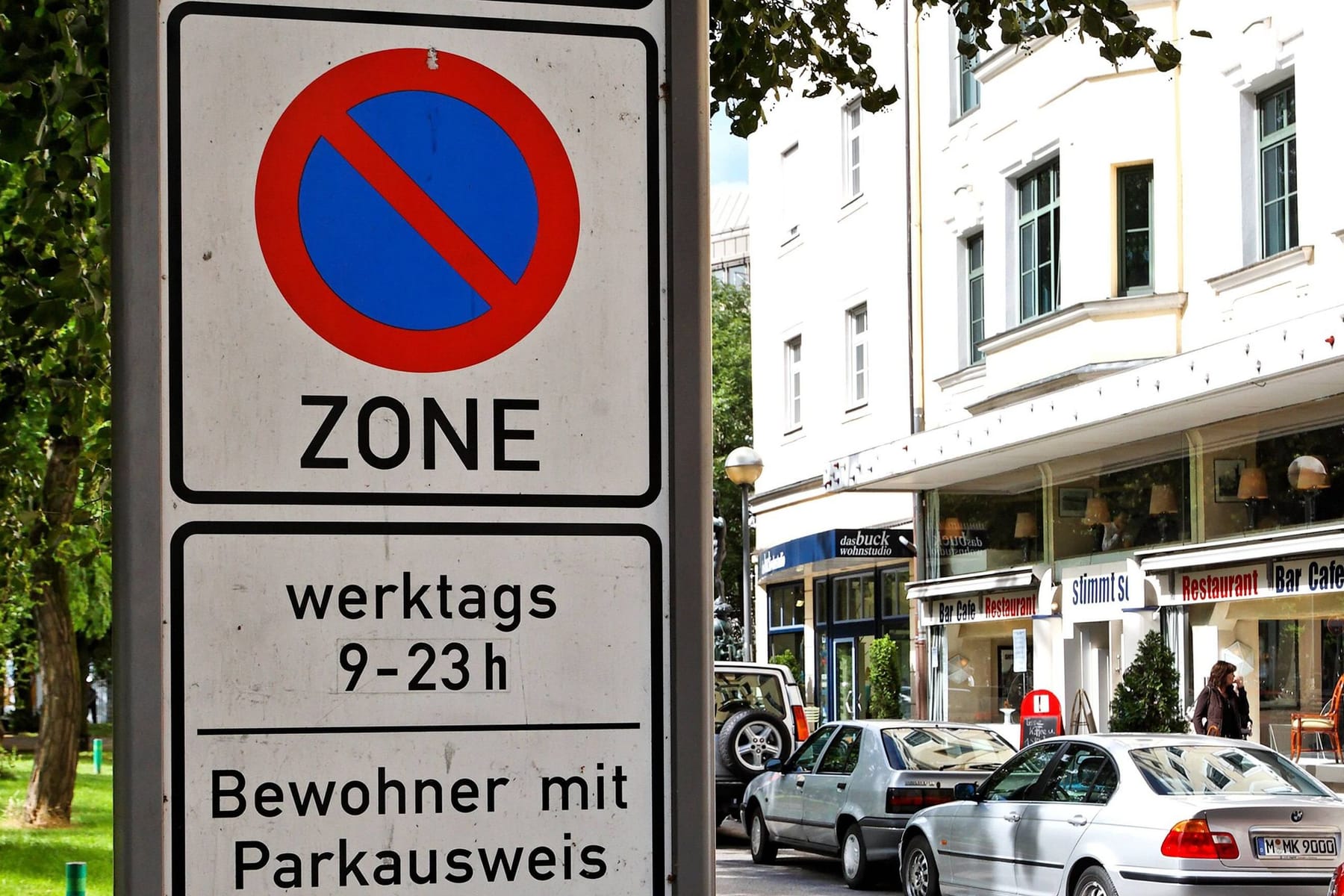 Falschparken in München -  - Kampf den Falschparkern