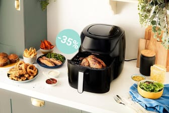 Heißluftfritteuse im Angebot: Bei Amazon sparen Sie jetzt fast 35 Prozent beim Kauf des XXL-Airfryers von Russell Hobbs.