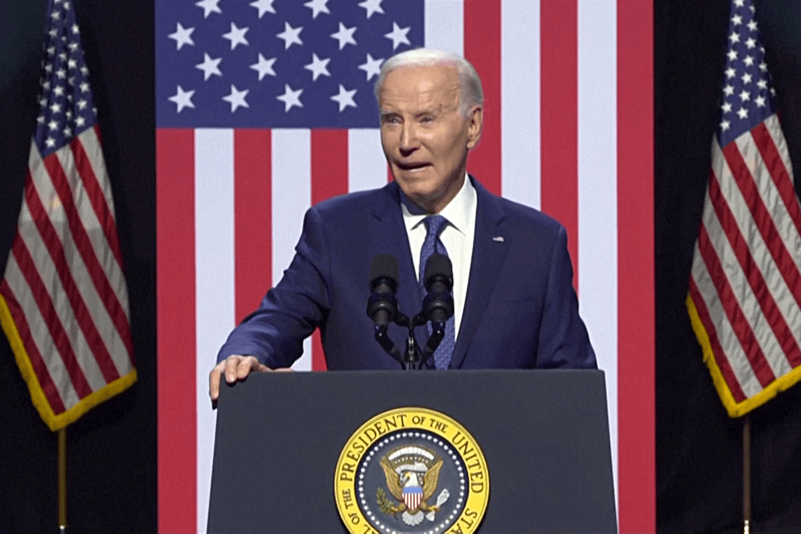 Bei einer Rede von US-Präsident Joe Biden ist es zu einem Zwischenfall gekommen