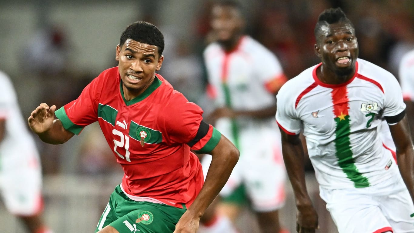 Bei seinem Länderspieldebüt gegen Burkina Faso legte Amine Adli (l.) direkt den Siegtreffer für Marokko auf.