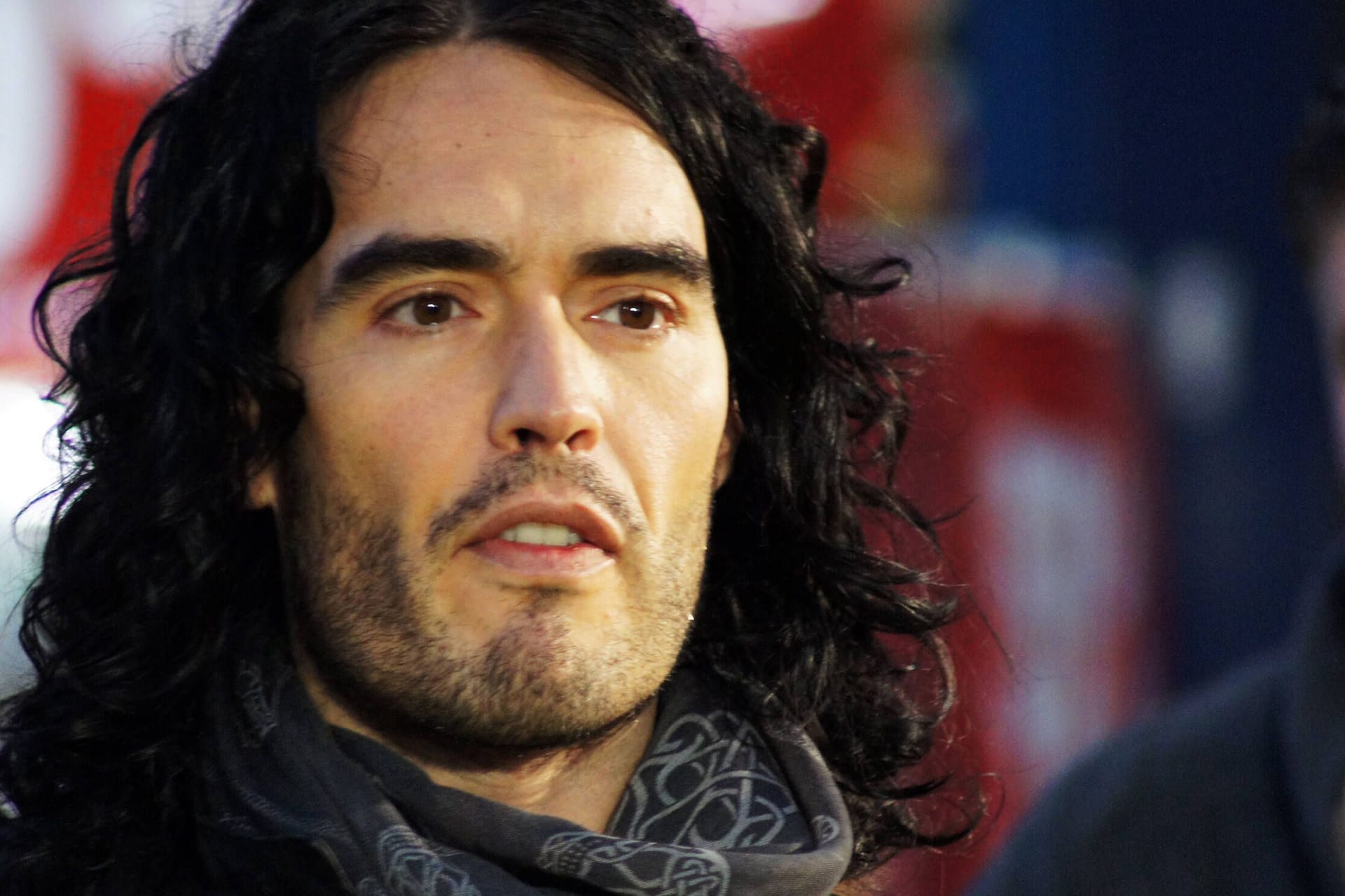 Russell Brand: Gegen den Schauspieler werden schwere Vorwürfe erhoben.