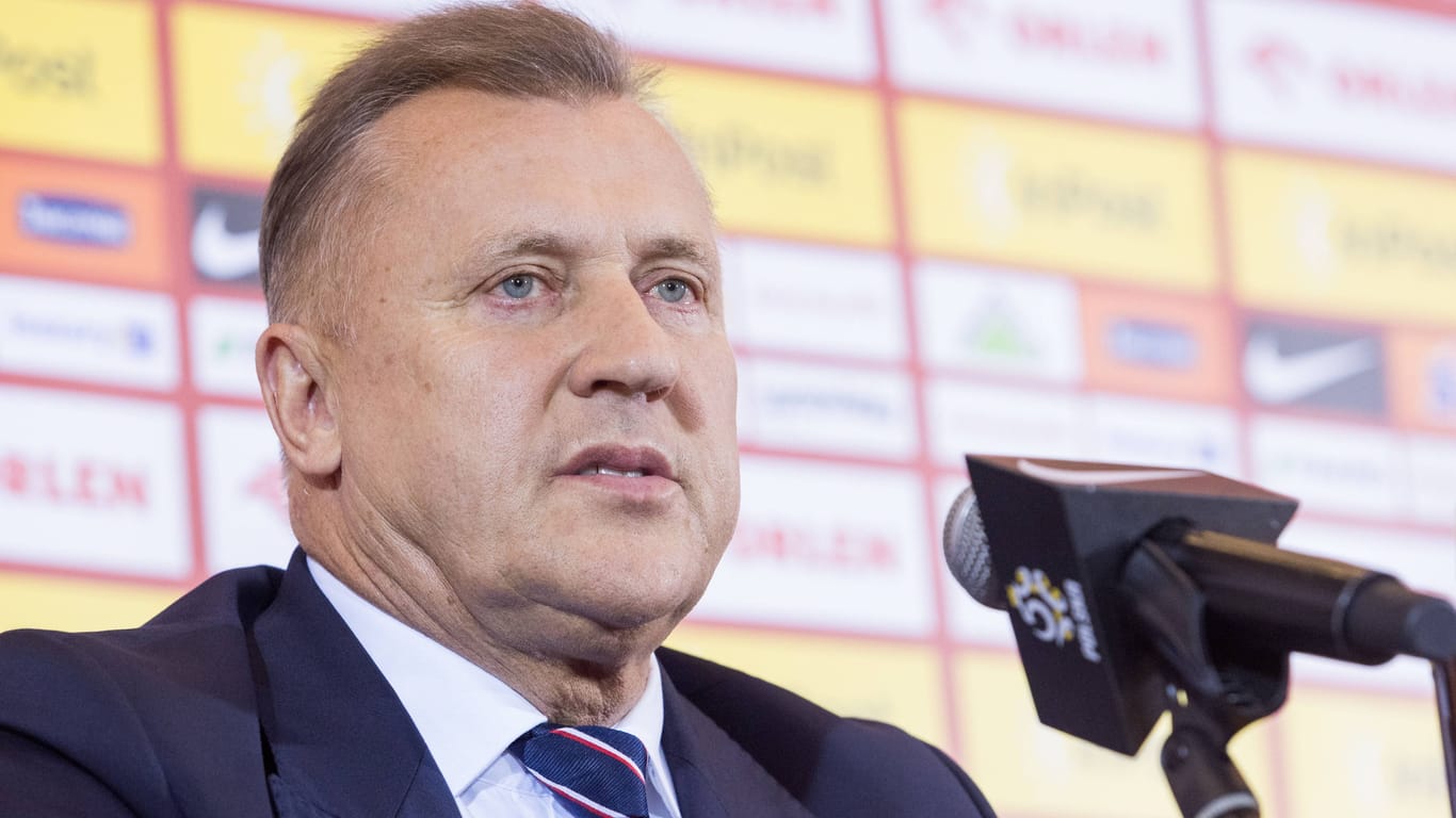 Cezary Kulesza hält die Entscheidung der Uefa für falsch.