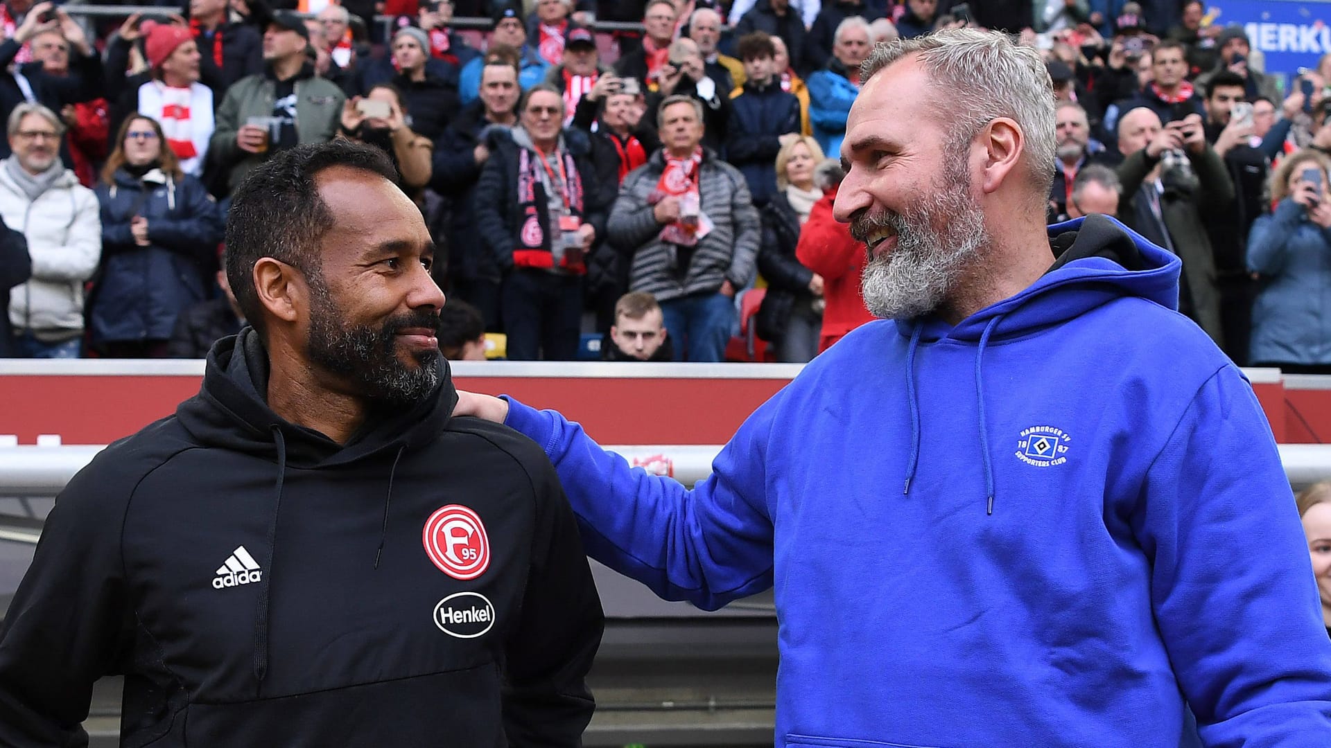 Daniel Thioune (l.) und Tim Walter: Beide Trainer wollen mit ihrer Mannschaft in die Bundesliga aufsteigen.