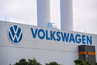 Das Volkswagen-Werk in Zwickau (Archivbild): Der IT-Fehler ist behoben, die Ursache wohl gefunden.