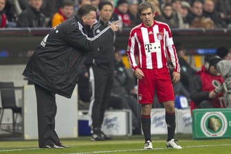 Saison 2010/11 beim FC Bayern: Trainer Louis Van Gaal (l.) mit seinem Kapitän Philipp Lahm.