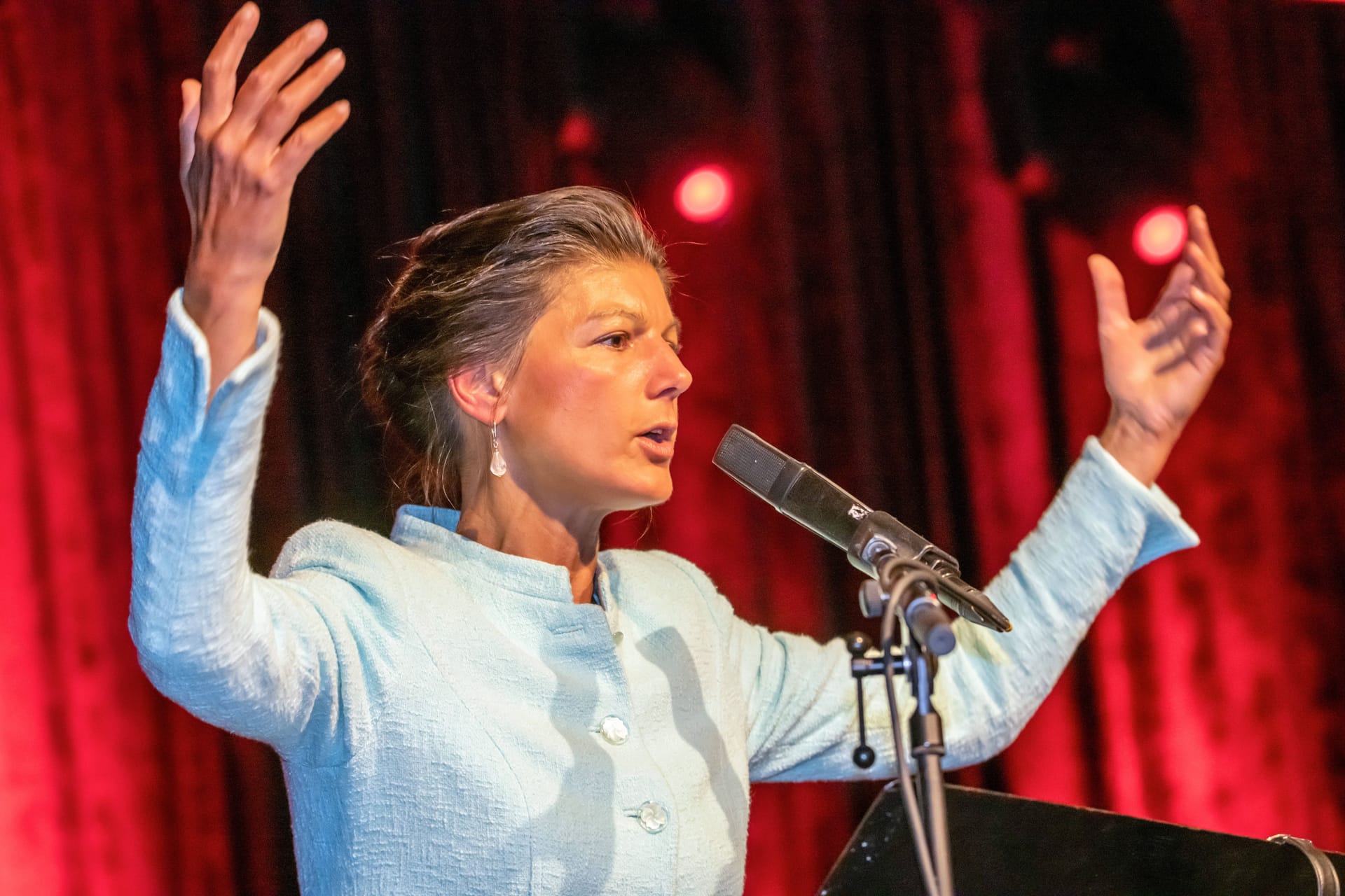 Sahra Wagenknecht, Bundestagsabgeordnete der Linken (Archivbild): Laut ihr gäbe es eine große "Leerstelle" in der deutschen Politik.