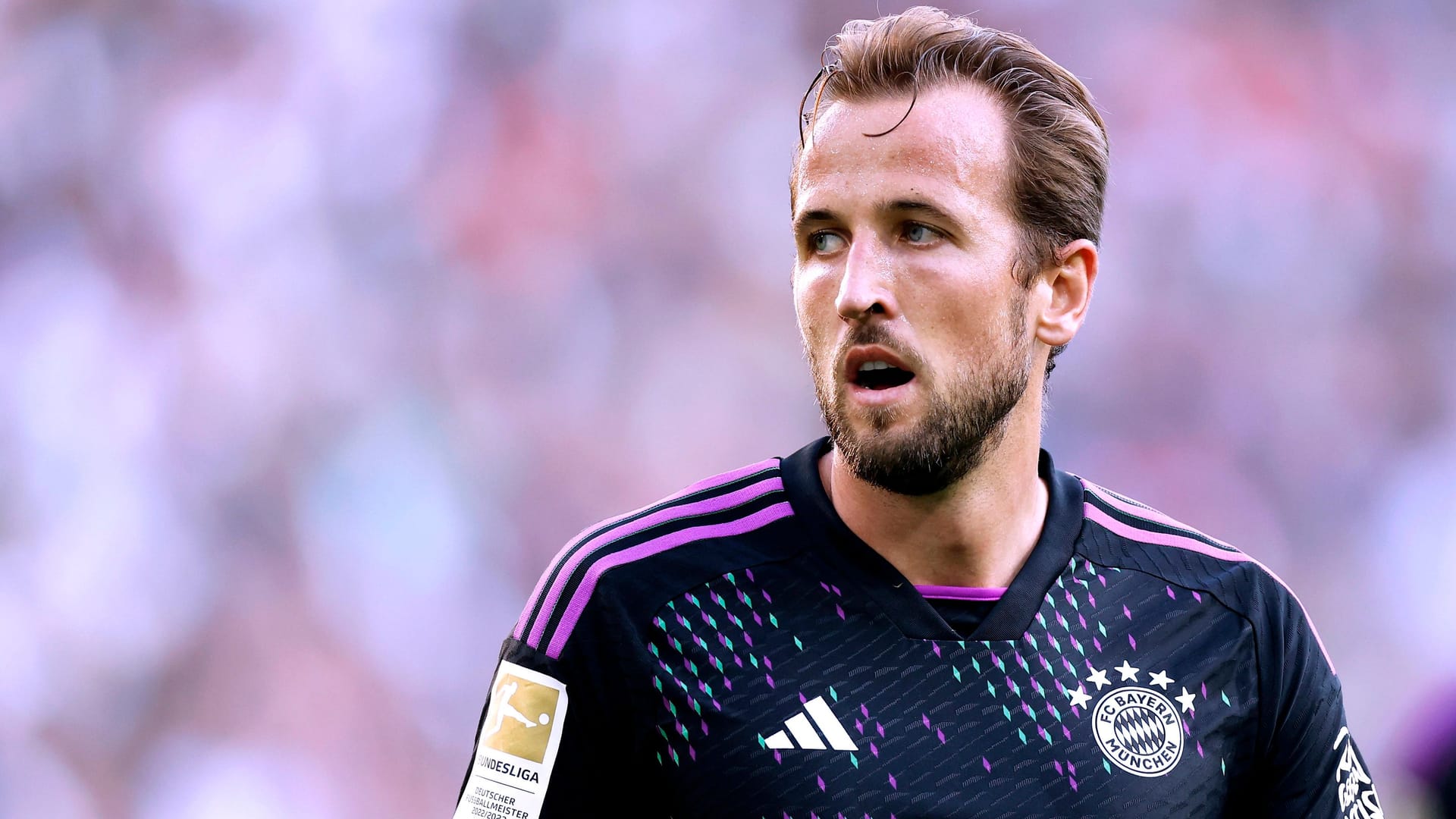 Läuft erstmals im Sondertrikot für den FC Bayern auf: Neuzugang Harry Kane (hier im Auswärtsjersey).