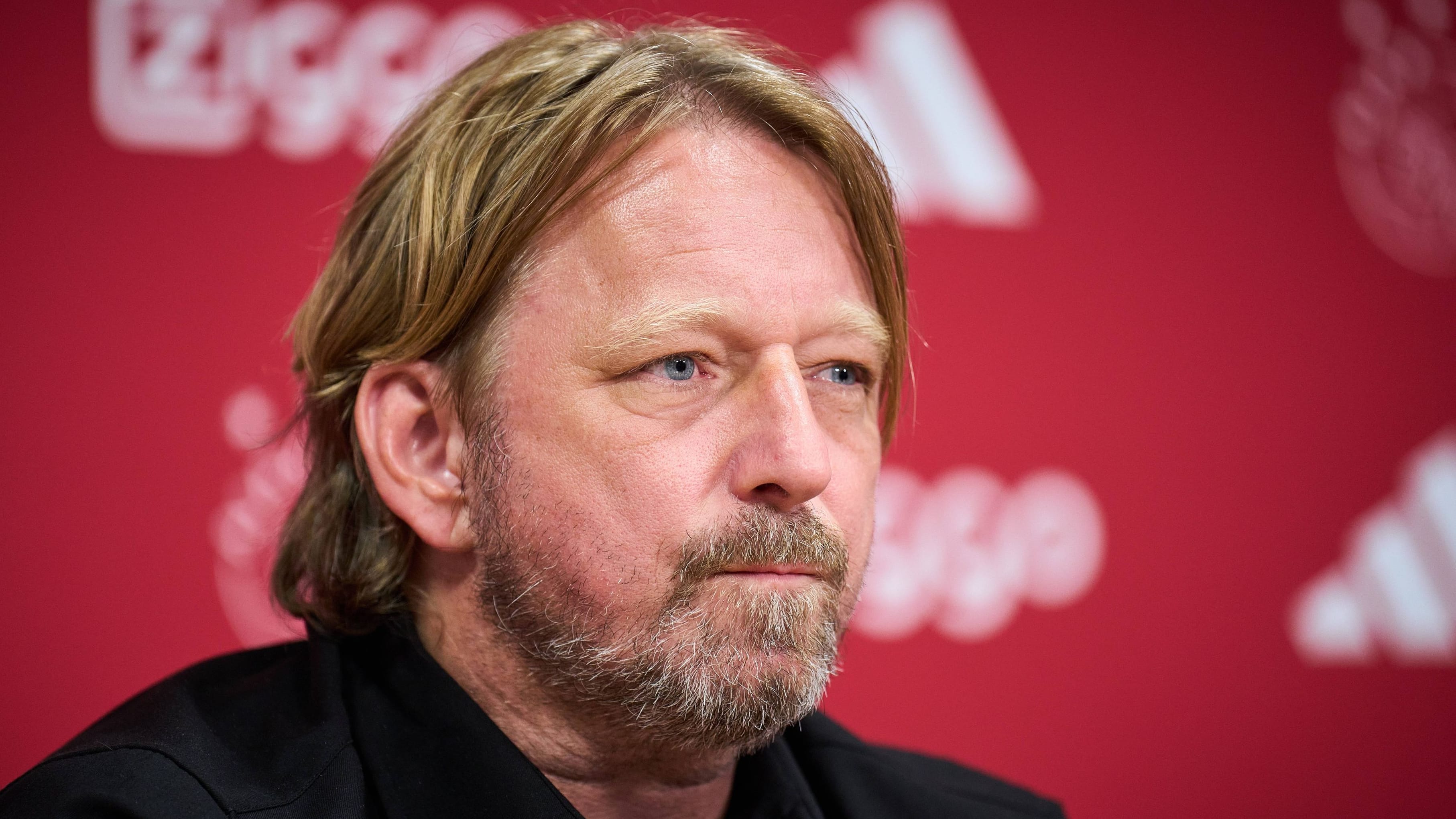 Ex-Stuttgart-Manager Sven Mislintat bei Ajax Amsterdam entlassen