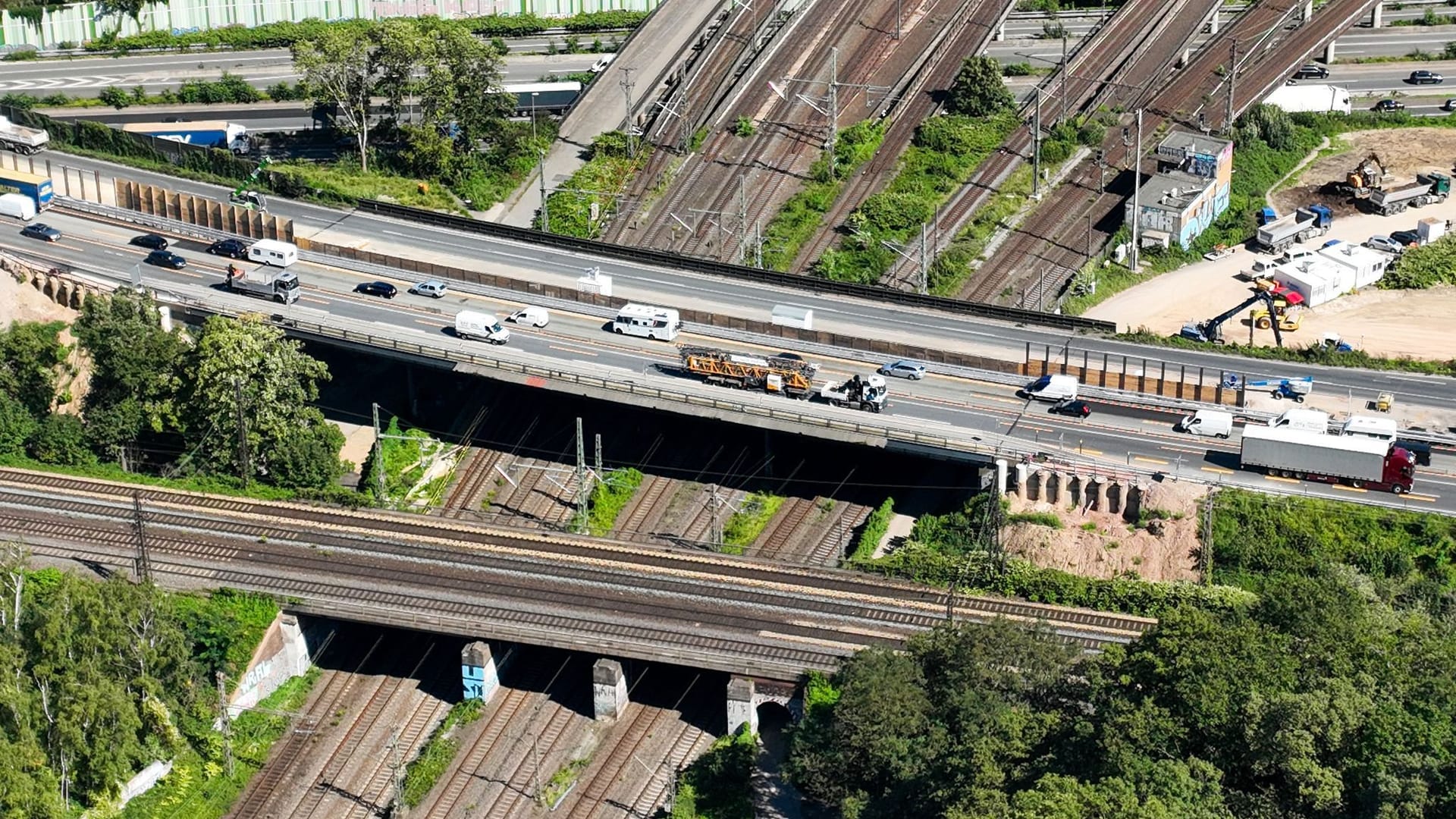 Abriss einer Brücke der Autobahn A3 Abriss einer Brücke der Autobahn A3