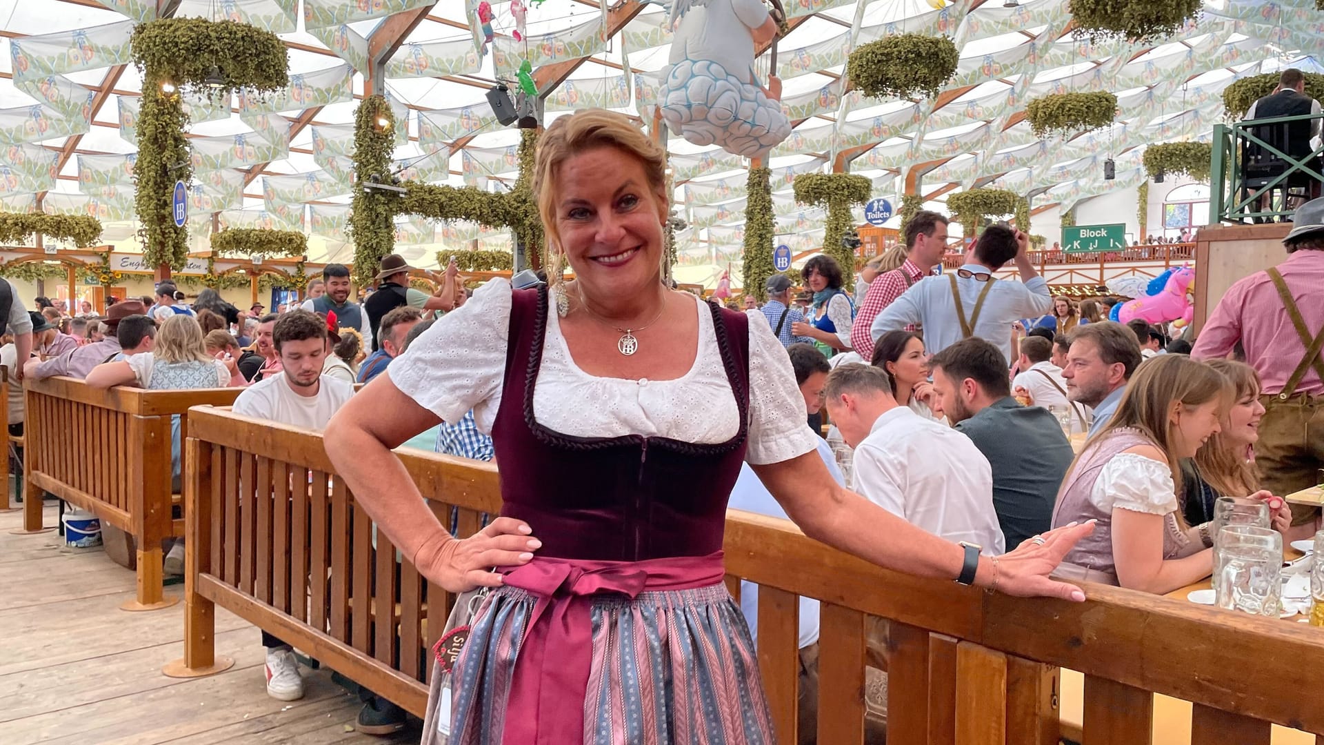 Die Wiesn-Wirtin vom Hofbräukeller, Silja Schrank-Steinberg: Corona ist auf der Wiesn ihrer Meinung nach kein Thema mehr