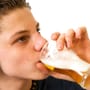 Alkohol: Warum der Konsum für Jugendliche so gefährlich ist
