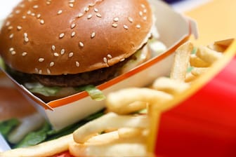 Big Mac und Co.: Die Burger Brötchen von McDonald's haben einen Schönheitsfehler.