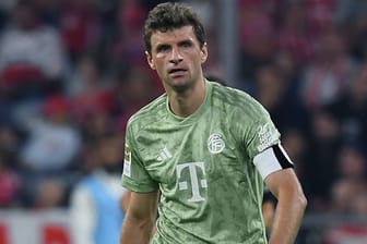 Thomas Müller beim Spiel des FC Bayern gegen Bayer Leverkusen: In der Champions League steht der Nationalspieler nicht in der Startelf.