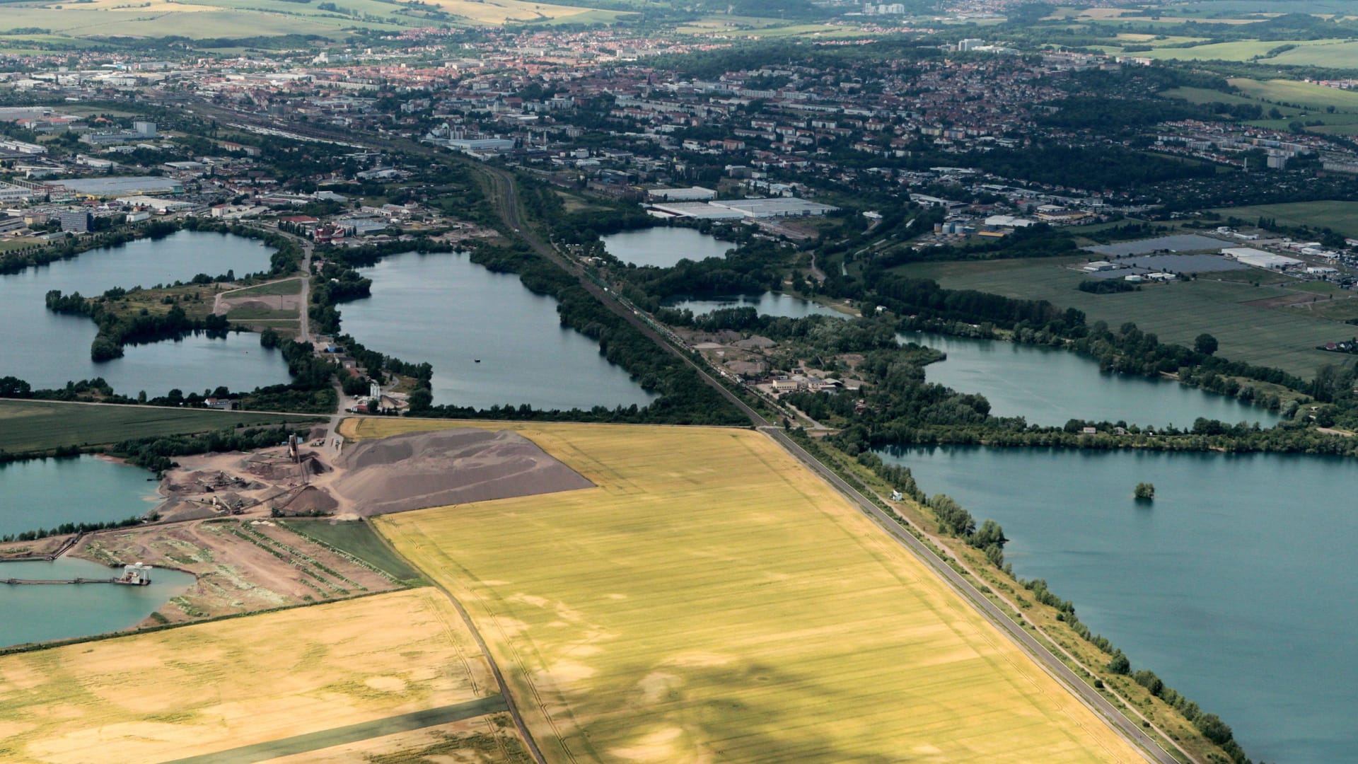 Sundhäuser Seen (Archivbild): In Nordhausen sind zwei Menschen beim Tauchen gestorben.