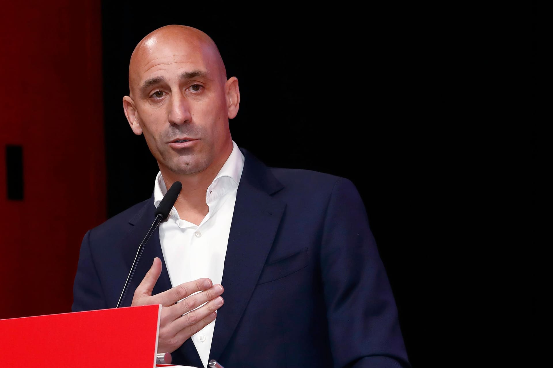 Luis Rubiales: Er sorgte mit einem ungewollten Kuss für Aufsehen.