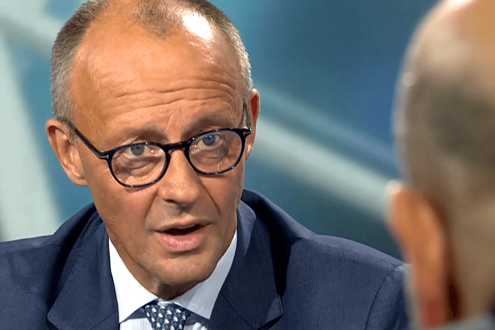 CDU-Chef Friedrich Merz: Als "erbärmlichen Populismus" bezeichnet Innenministerin Faeser seine Aussagen.