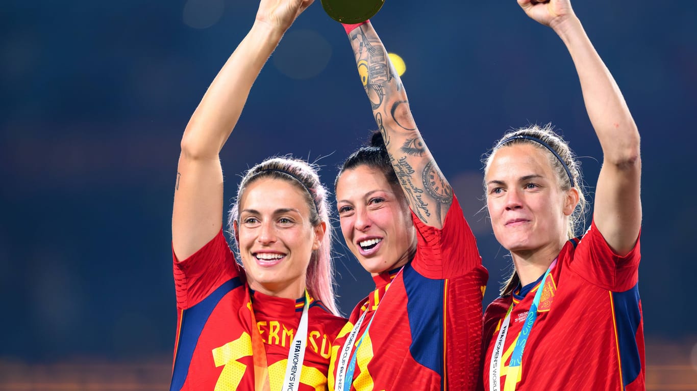 Alexia Putellas, Jennifer Hermoso and Irene Paredes (v.l.n.r.): Sie holten mit Spanien den WM-Titel.