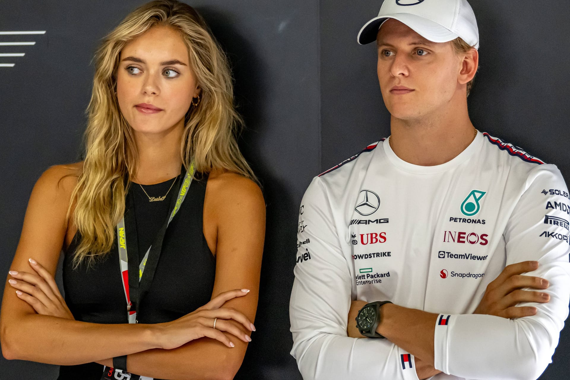 Suzuka: Rennfahrer Mick Schumacher mit seiner Freundin Laila Hasanovic beim GP von Japan.